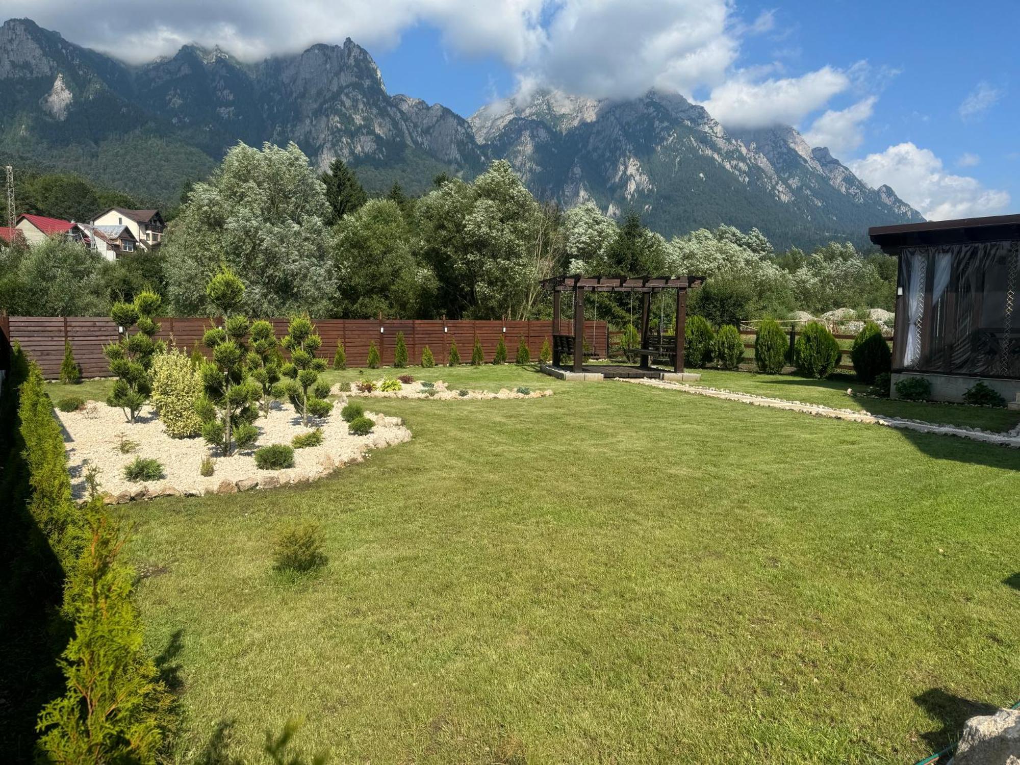 Casuta Doi Ponei Villa Buşteni Eksteriør billede